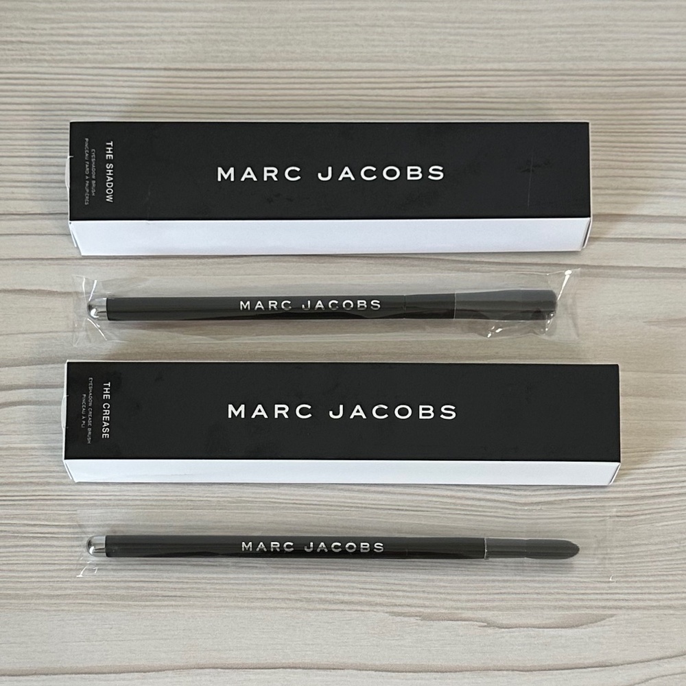 New Marc Jacobs Make Up Brush Bundle x2